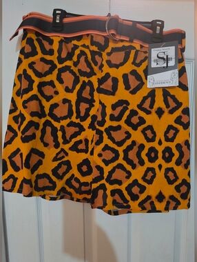 Sassy Jones Women's Leopard Print Poppy Shorts with Belt